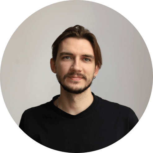 Максим Чистов UX/UI-дизайнер маркетинговой платформы Roistat
